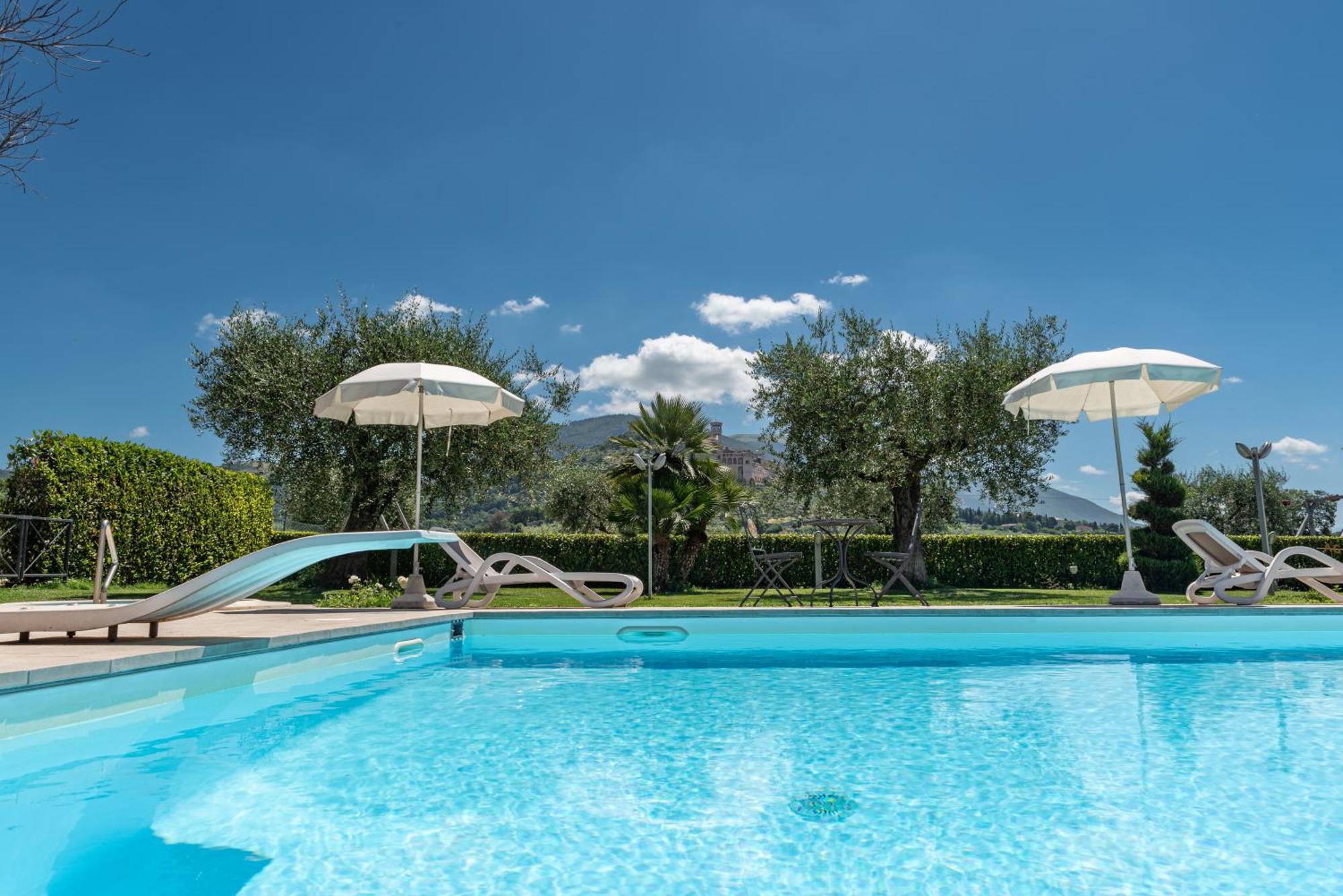 Agriturismo Il Girasole Assisi Exterior photo