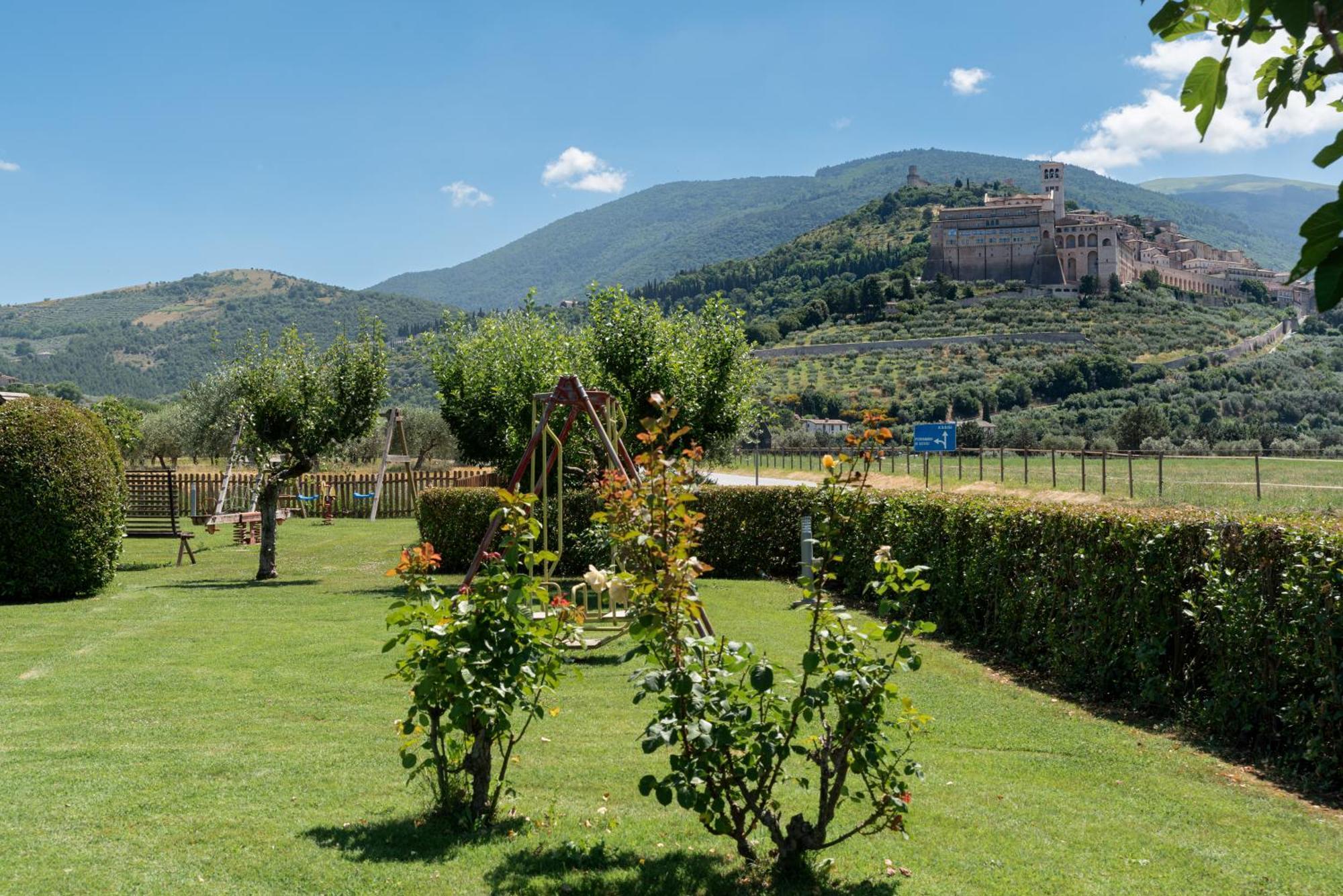 Agriturismo Il Girasole Assisi Exterior photo