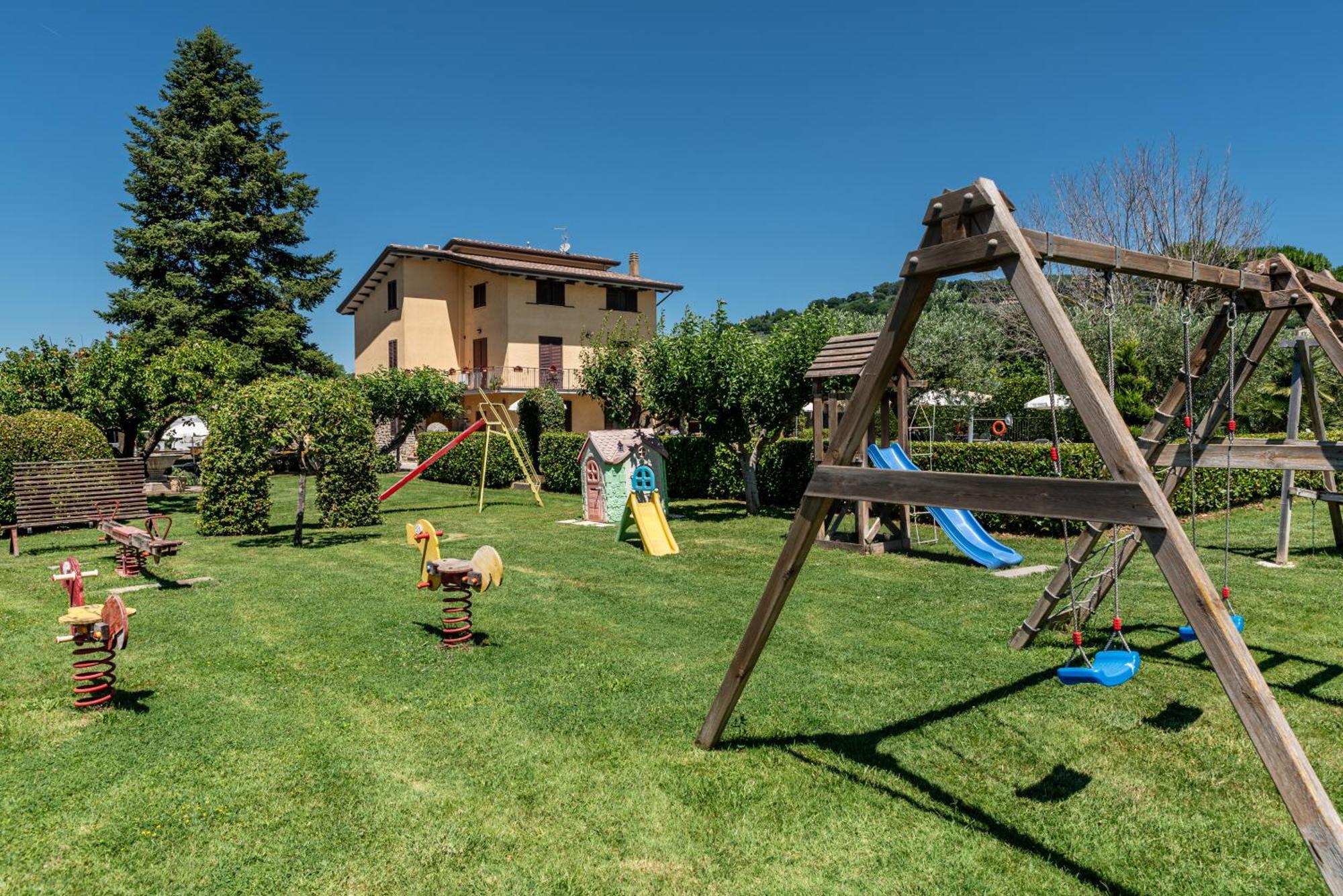 Agriturismo Il Girasole Assisi Exterior photo