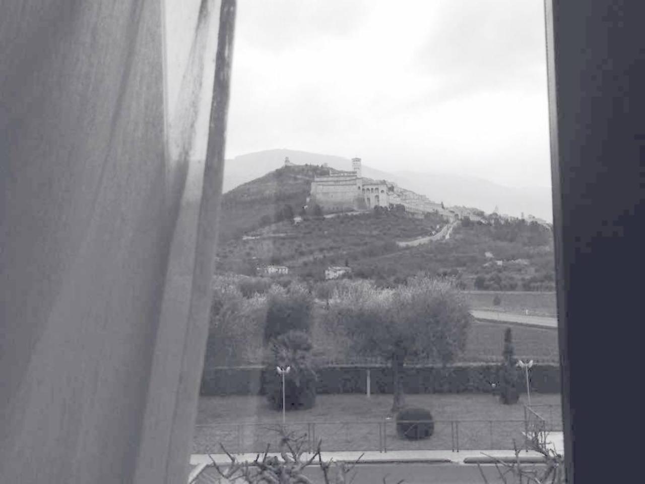 Agriturismo Il Girasole Assisi Exterior photo